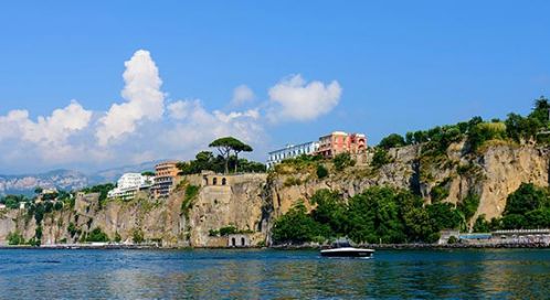 Sorrento yacht rental